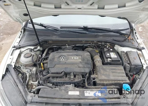 3VW217AU1KM503405